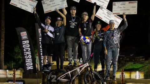 Jonna Johnsen med metal om halsen