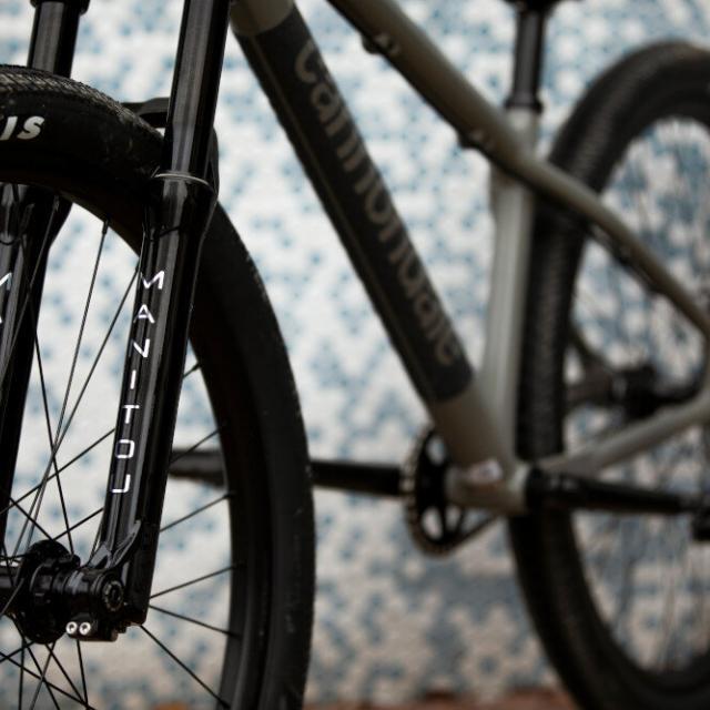 Cannondale med ny dirt jump bike Cannondale Dave