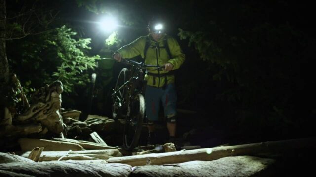 Mountainbike konkurrence med Darren Berrecloth